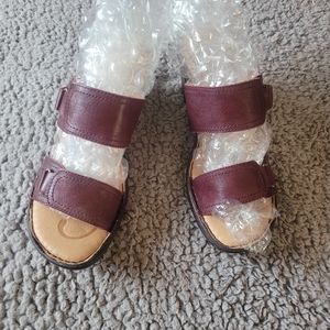 NWOT Born Sandals burgundyish brown color 3" heel